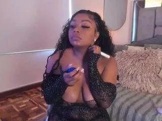 miss-mian from CamSoda is Freechat