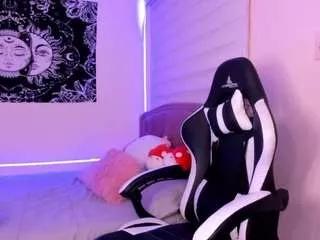 misscandence from CamSoda