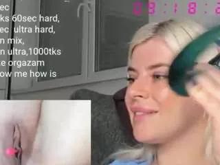 misslolaa from CamSoda is Freechat