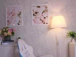 miu-miu from CamSoda is Freechat
