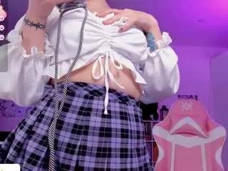 mollydoorsis from CamSoda