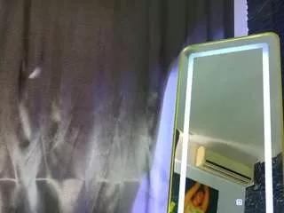 monnyque from CamSoda