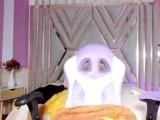 mya-blaze from CamSoda is Freechat