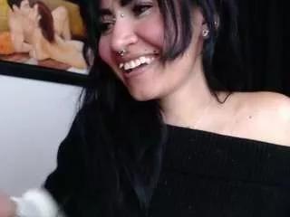 myominix from CamSoda is Freechat