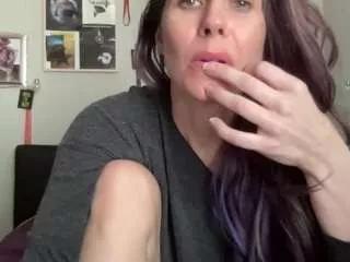 mzlalalondon from CamSoda is Freechat