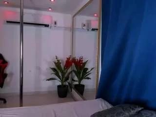 Nahomy-ryans from CamSoda