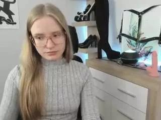Discover girls online performers. Slutty sexy Free Models.