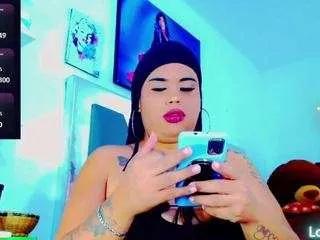 nauthyvalentina from CamSoda is Freechat