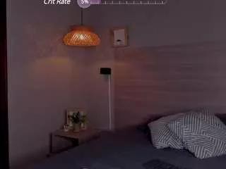 nayahh from CamSoda