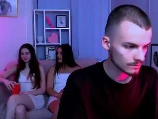 nekky-mouse from CamSoda is Freechat