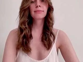 nikkiminimi from CamSoda