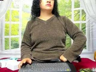 Nikol32 from CamSoda