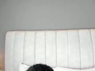 nymzieloren from CamSoda is Private