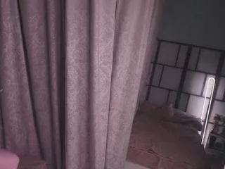 odelinabisbee from CamSoda is Freechat