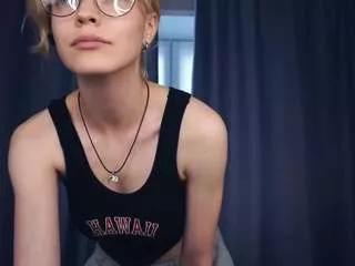 pauleneschnelder from CamSoda is Freechat
