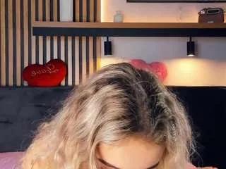 Discover girls online performers. Slutty sexy Free Models.