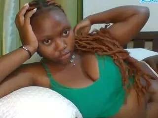 pretty-sugar from CamSoda is Freechat