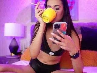 prettylia from CamSoda is Freechat