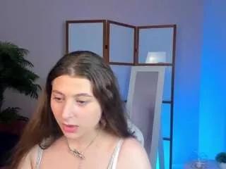 queen-michelle from CamSoda is Freechat