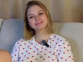 quennabready from CamSoda is Freechat
