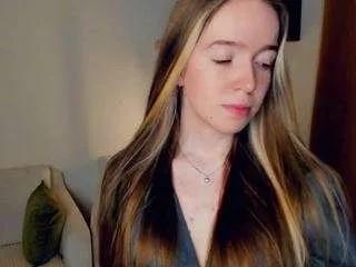 quennahessey from CamSoda is Freechat