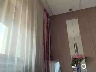 reina-cummingss from CamSoda is Freechat
