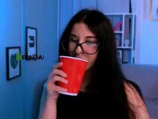 riley-sanders from CamSoda is Freechat