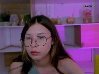 rose-style from CamSoda is Freechat