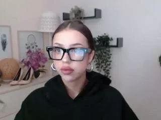 roxybullet from CamSoda is Freechat