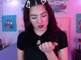 sabrinaa-fox from CamSoda is Freechat