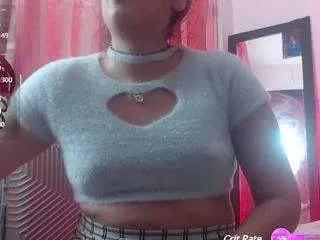 samanthaa-hot from CamSoda is Freechat