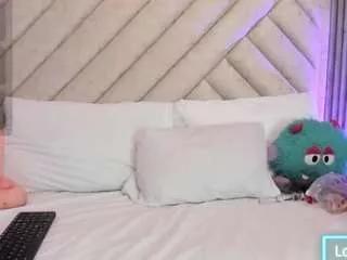 samanthaduque1 from CamSoda