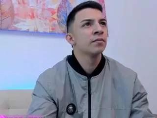 samuel-up from CamSoda is Freechat