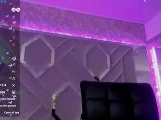saraa-fox from CamSoda
