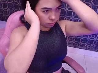 sarakaisy from CamSoda