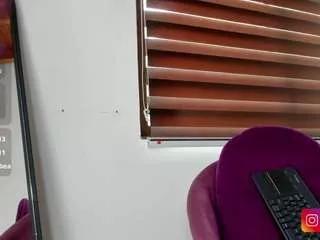 saray-cum from CamSoda