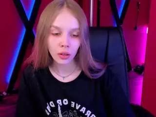 selenacuute from CamSoda