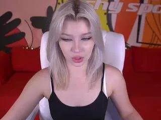 selenairiss from CamSoda
