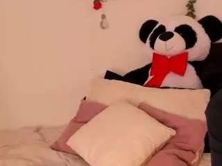 sextape-couple from CamSoda is Freechat