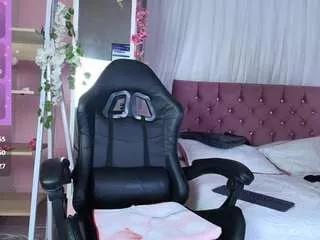 sexyyladdy from CamSoda is Freechat