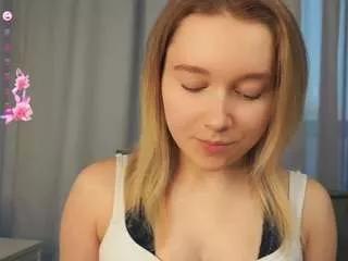 sheenaanness from CamSoda is Freechat