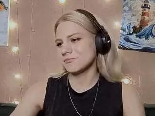 shellasheen from CamSoda is Freechat