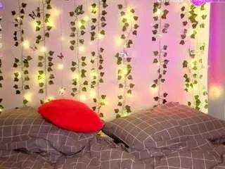 shelleydiggle from CamSoda is Freechat
