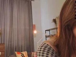 shelleyfinch from CamSoda is Freechat
