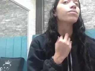 skinny-brenda from CamSoda is Freechat