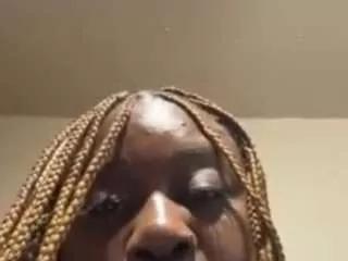 starmeka from CamSoda is Freechat