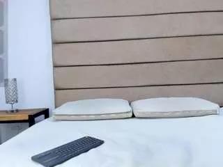 susan-elliot from CamSoda is Freechat