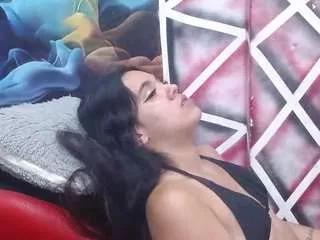 sweet-dream699 from CamSoda is Freechat