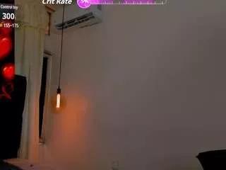 sweet-vicky-hot from CamSoda is Freechat