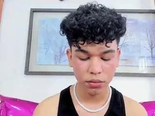 sweetboyx from CamSoda is Freechat